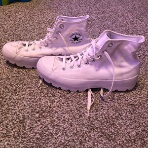 Women’s lugged high top converse in white